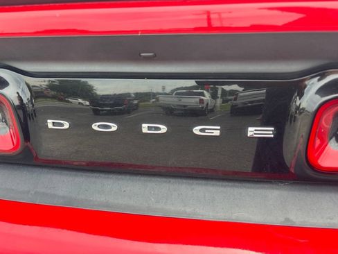 Used 2018 Dodge Challenger GT w/ Driver Convenience Group AWD/4WD image 15