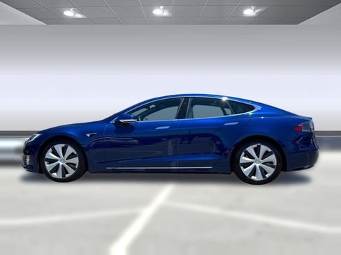 Used 2020 Tesla Model S Long Range AWD/4WD image 2