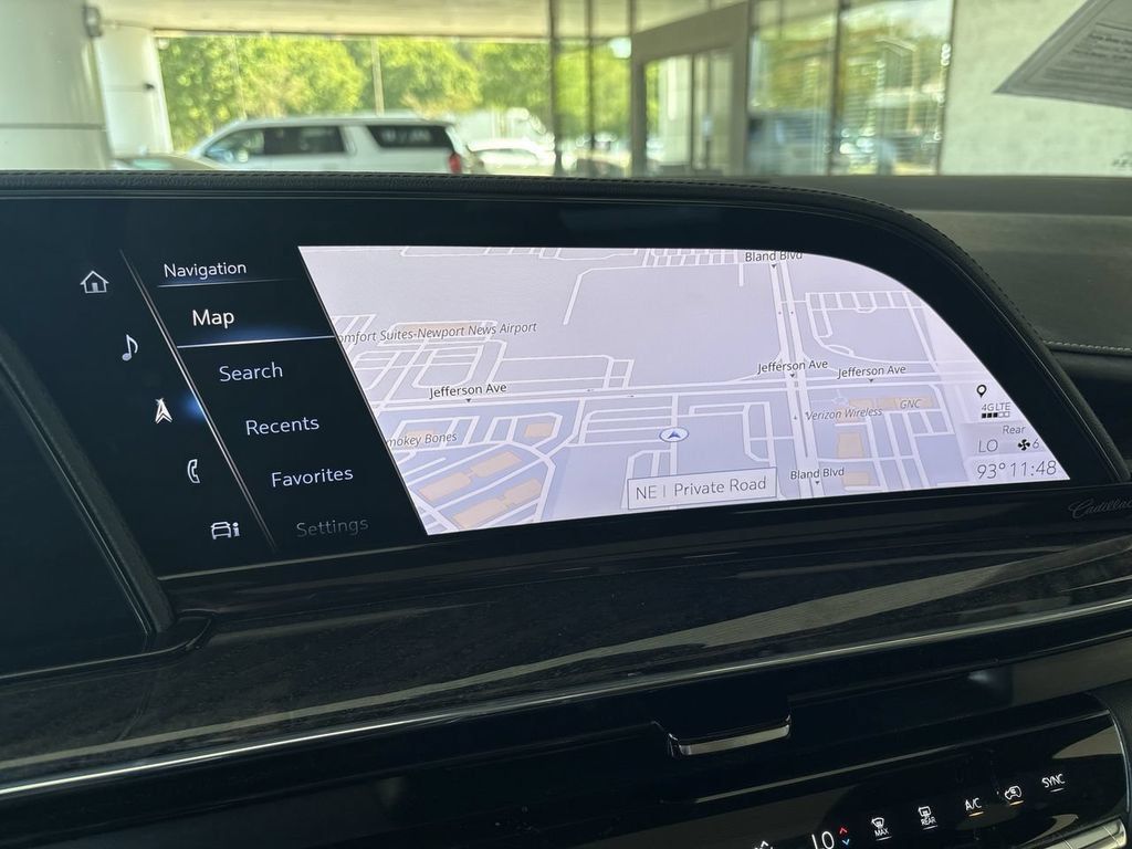 Certified 2023 Cadillac Escalade Premium Luxury w/ Performance Package AWD/4WD image 14