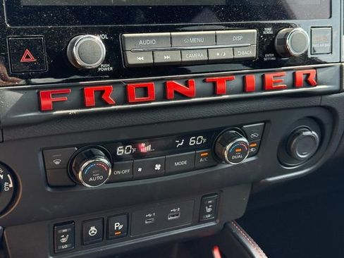 Used 2026 Nissan Frontier PRO-4X AWD/4WD image 22