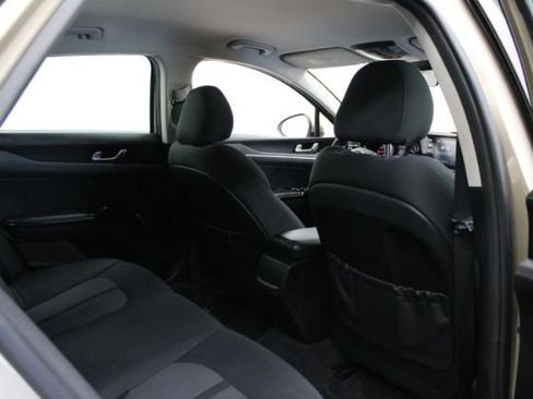 Used 2021 Kia K5 LXS FWD image 26