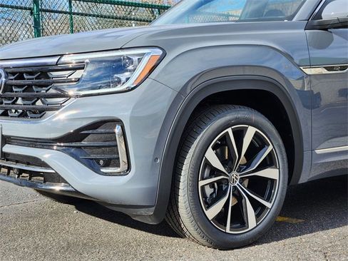 New 2026 Volkswagen Atlas SEL Premium R-Line image 7