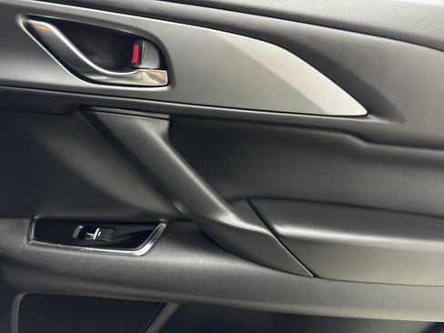 Used 2019 MAZDA CX-9 Touring FWD image 45