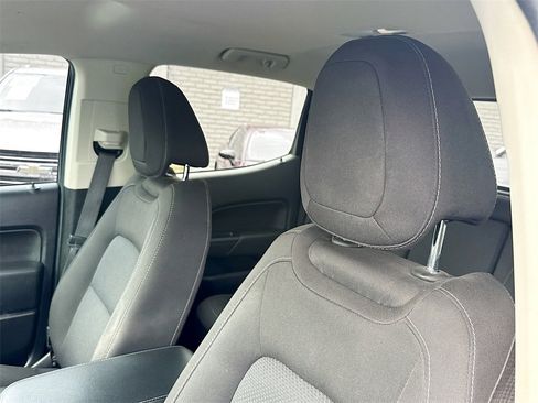 Used 2021 Chevrolet Colorado LT w/ LT Convenience Package image 21