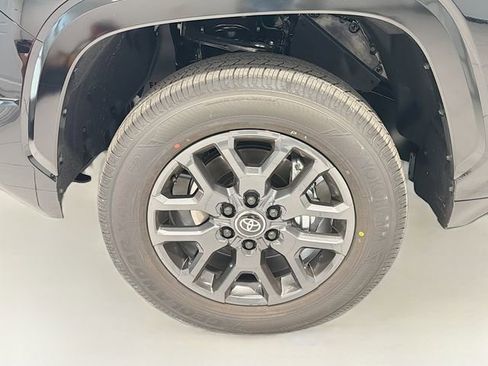 New 2026 Toyota Tundra Platinum image 24