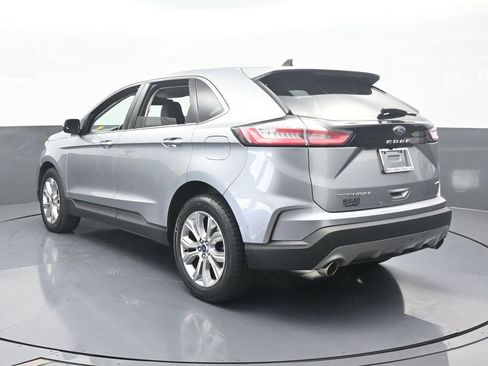 Used 2022 Ford Edge Titanium w/ Equipment Group 301A image 4