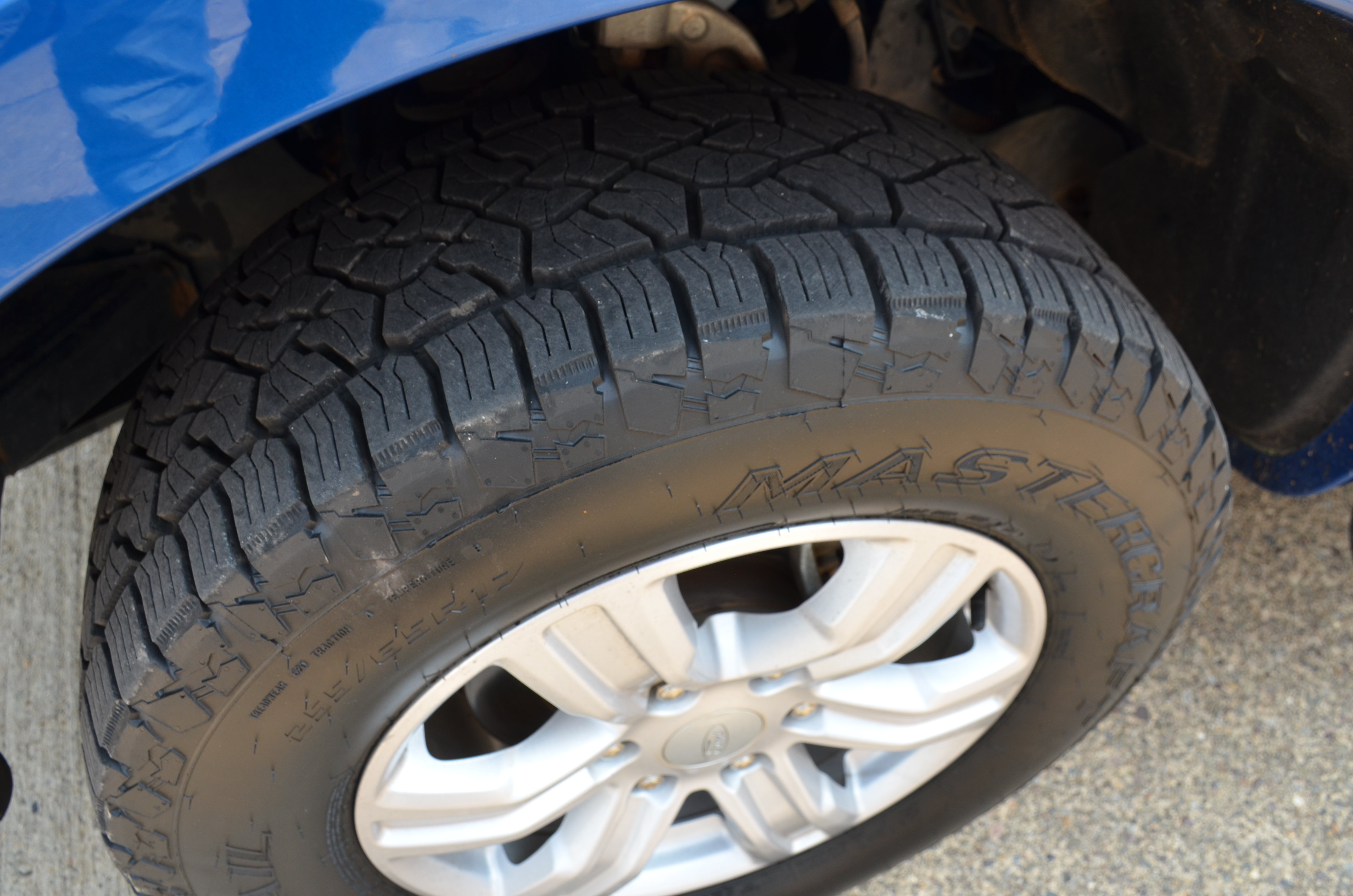 Used 2019 Ford Ranger XLT w/ Equipment Group 301A Mid AWD/4WD image 13