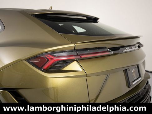 Used 2024 Lamborghini Urus S image 47