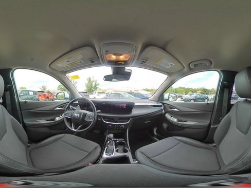 Used 2026 Buick Encore GX Preferred AWD/4WD image 41