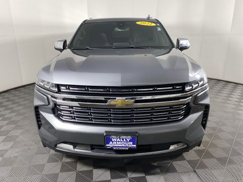 Used 2022 Chevrolet Suburban Premier image 12