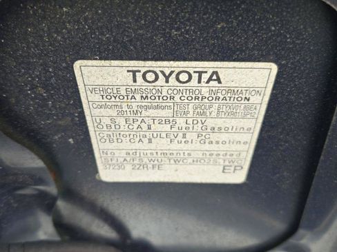 Used 2011 Toyota Corolla LE FWD image 24