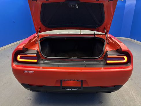 Used 2022 Dodge Challenger R/T w/ Blacktop Package image 26