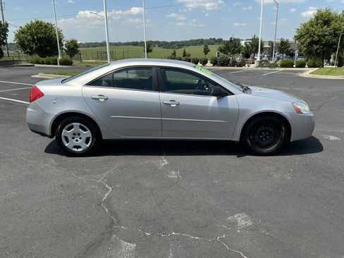 Used 2007 Pontiac G6 Sedan FWD image 2