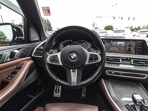 Used 2022 BMW X5 M50i w/ Executive Package AWD/4WD image 25
