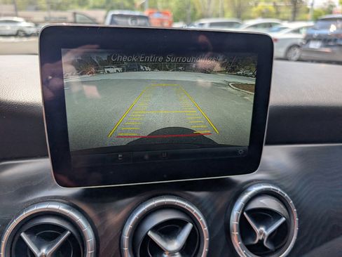 Used 2018 Mercedes-Benz CLA 250 4MATIC image 22