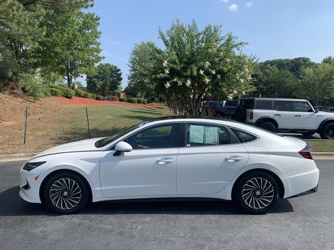 Used 2022 Hyundai Sonata Limited FWD image 7