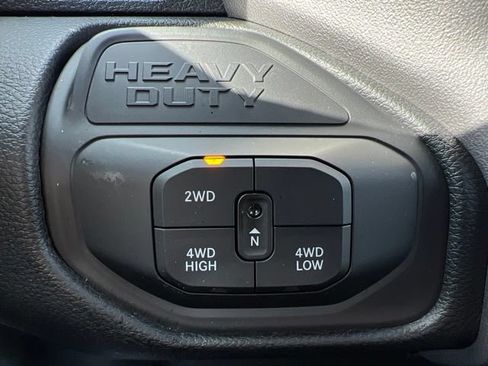Used 2026 RAM 2500 Big Horn AWD/4WD image 21