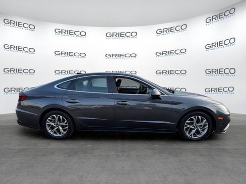 Used 2021 Hyundai Sonata SEL w/ Convenience Package FWD image 8