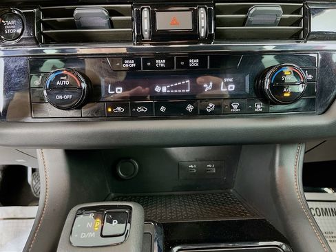 Used 2025 Nissan Pathfinder Rock Creek AWD/4WD image 20