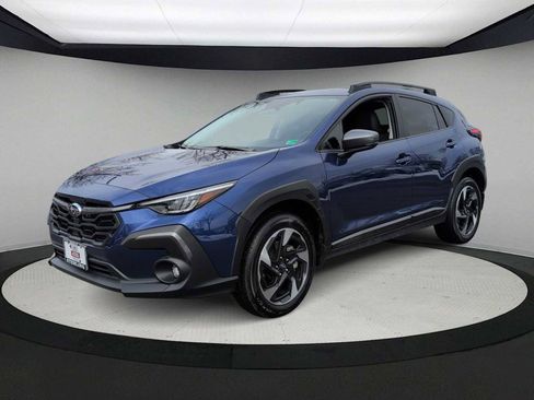 Used 2025 Subaru Crosstrek 2.5i Limited w/ Crosstrek Mirror Package image 4