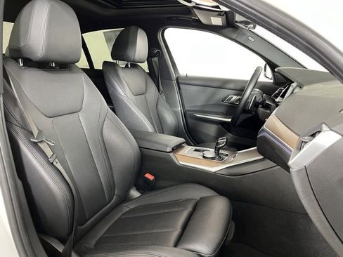 Used 2020 BMW 330i xDrive Sedan w/ Driving Assistance Package image 44