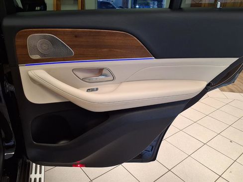 Used 2023 Mercedes-Benz GLE 350 image 13