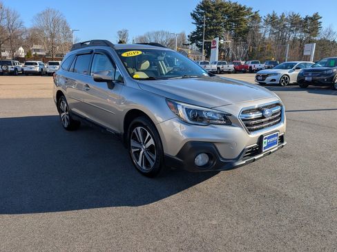Used 2019 Subaru Outback 2.5i Limited image 7