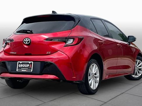 Used 2025 Toyota Corolla SE FWD image 13