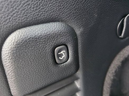 Used 2020 Jeep Grand Cherokee High Altitude image 23