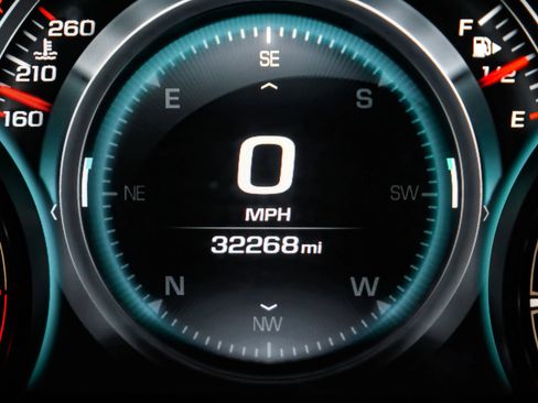 Used 2018 Chevrolet Camaro SS image 18