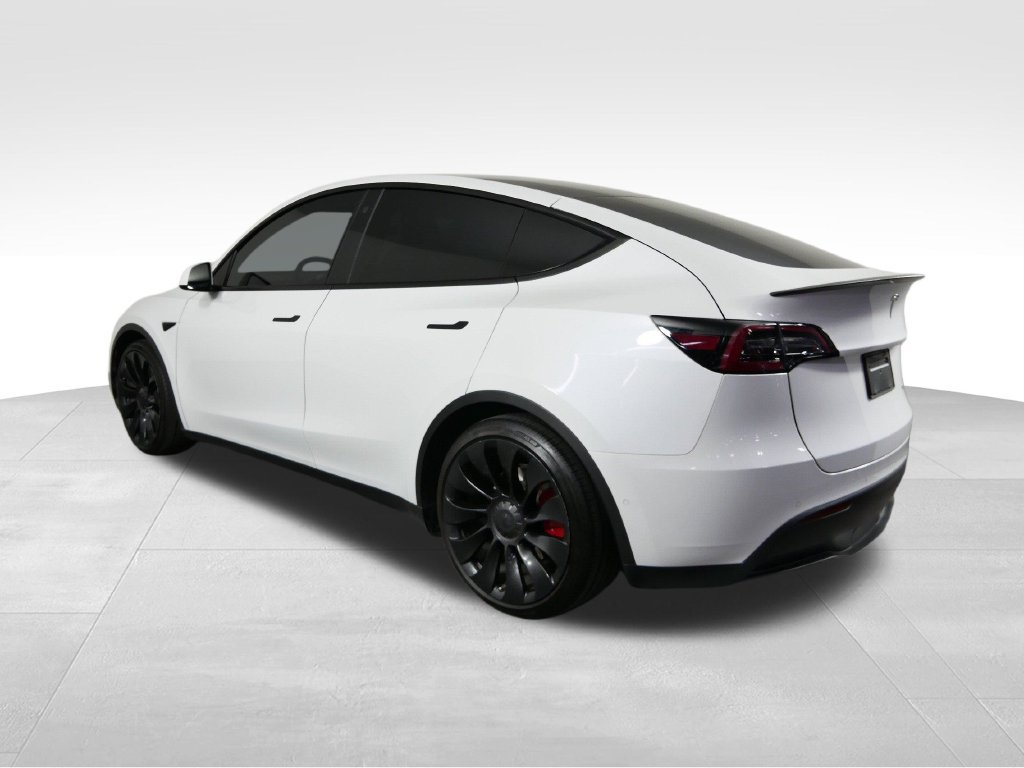 Used 2022 Tesla Model Y Performance AWD/4WD image 8