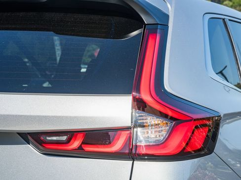 Certified 2026 Honda CR-V EX image 6