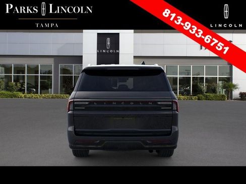 New 2026 Lincoln Navigator L Reserve AWD/4WD image 5