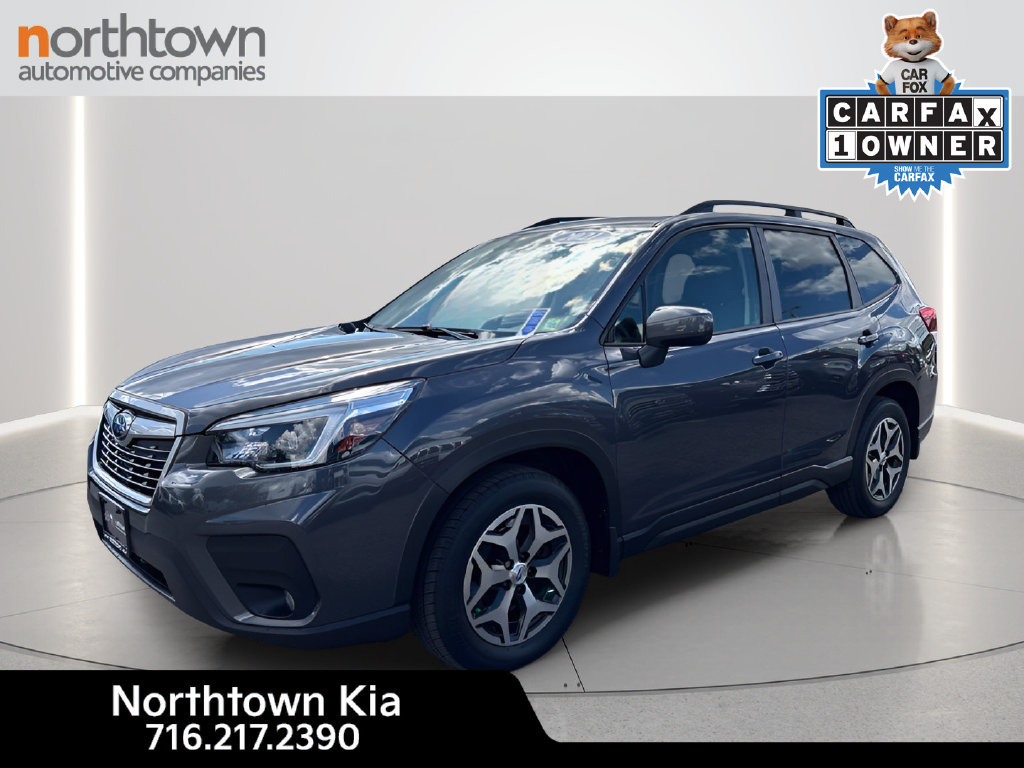 Used 2021 Subaru Forester Premium AWD/4WD image 1