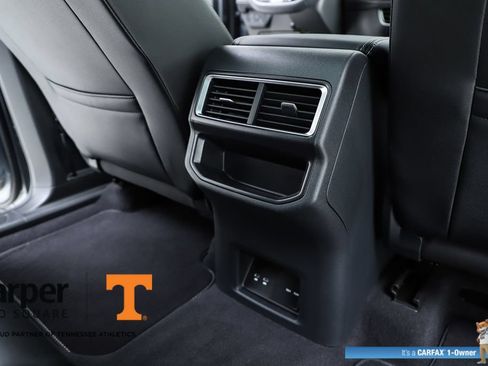 Used 2024 Volkswagen Atlas Cross Sport SE w/ Panoramic Sunroof Package FWD image 78