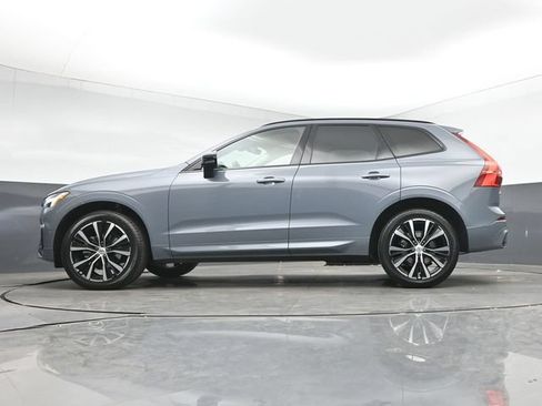 Used 2023 Volvo XC60 B5 Ultimate w/ Climate Package AWD/4WD image 43