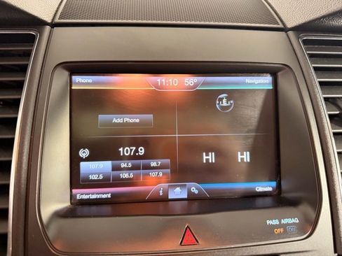 Used 2013 Ford Taurus SEL image 25