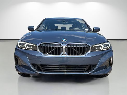 Used 2025 BMW 330i Sedan RWD image 8