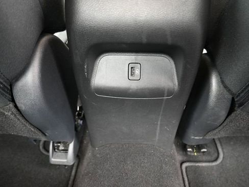 Used 2024 Nissan Sentra SV image 34