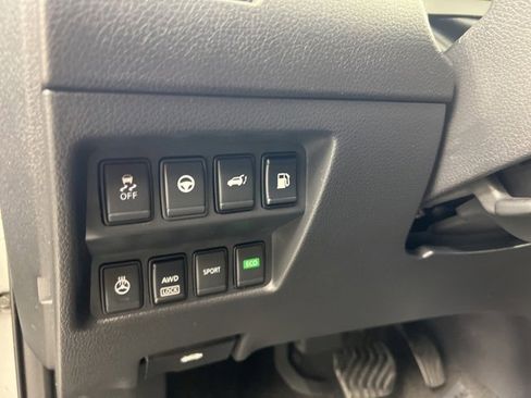 Used 2019 Nissan Rogue SL image 21