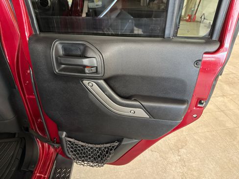 Used 2012 Jeep Wrangler Unlimited Sport image 48