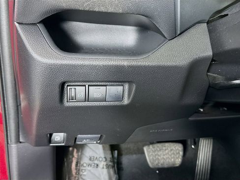 Certified 2019 Toyota RAV4 LE image 11