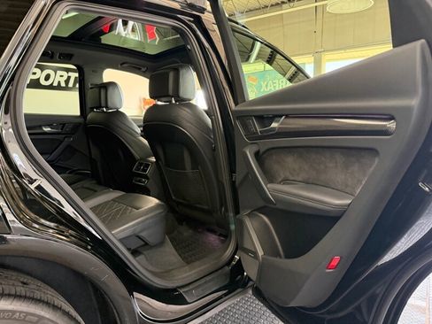 Used 2019 Audi SQ5 Prestige w/ Prestige Package image 40