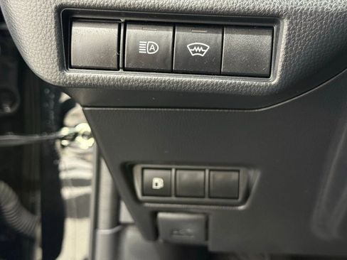 Used 2024 Toyota Prius LE image 30