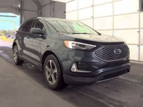 Used 2023 Ford Edge SEL w/ Convenience Package AWD/4WD image 4