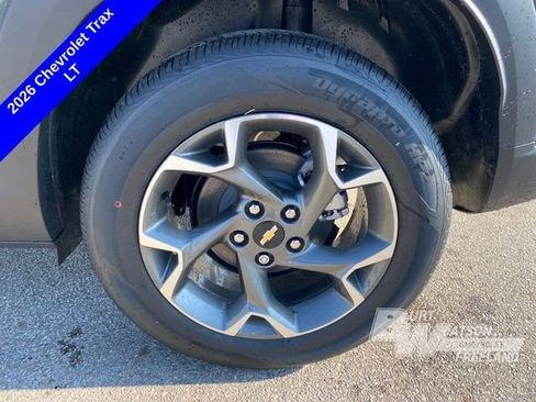 New 2026 Chevrolet Trax LT w/ Driver Confidence Package image 14