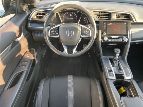 Used 2020 Honda Civic Sport image 2