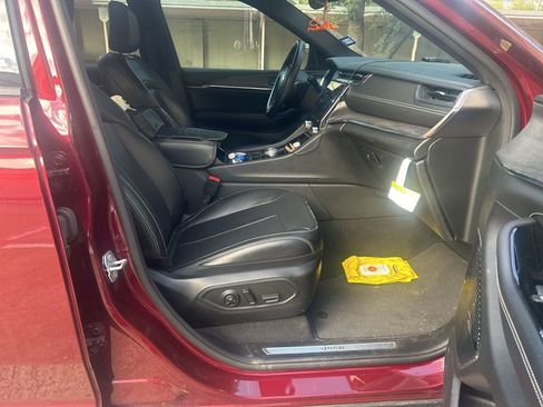 Used 2022 Jeep Grand Cherokee L Overland image 20