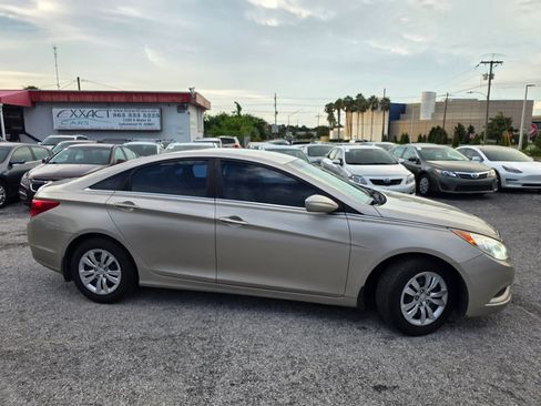 Used 2011 Hyundai Sonata GLS image 8