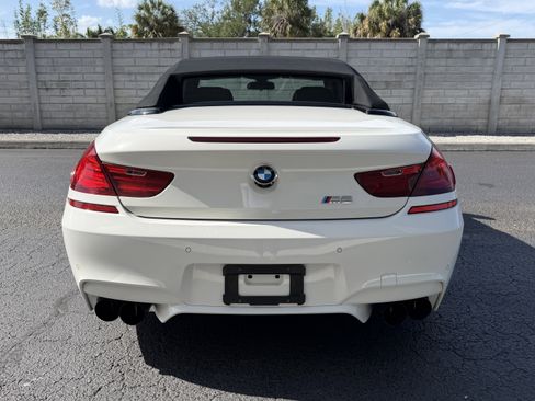 Used 2015 BMW M6 Convertible image 12